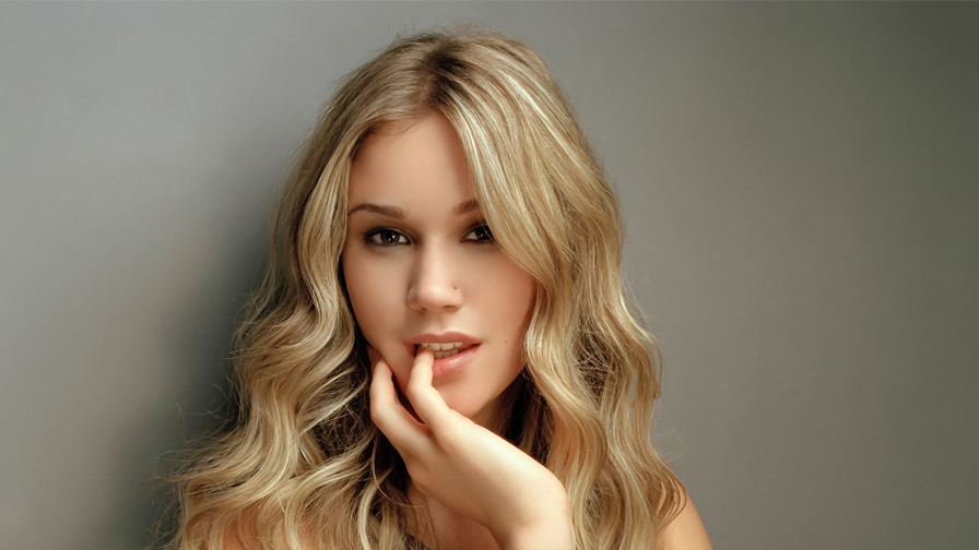 Book Joss Stone for any commercial project at Useful Talent